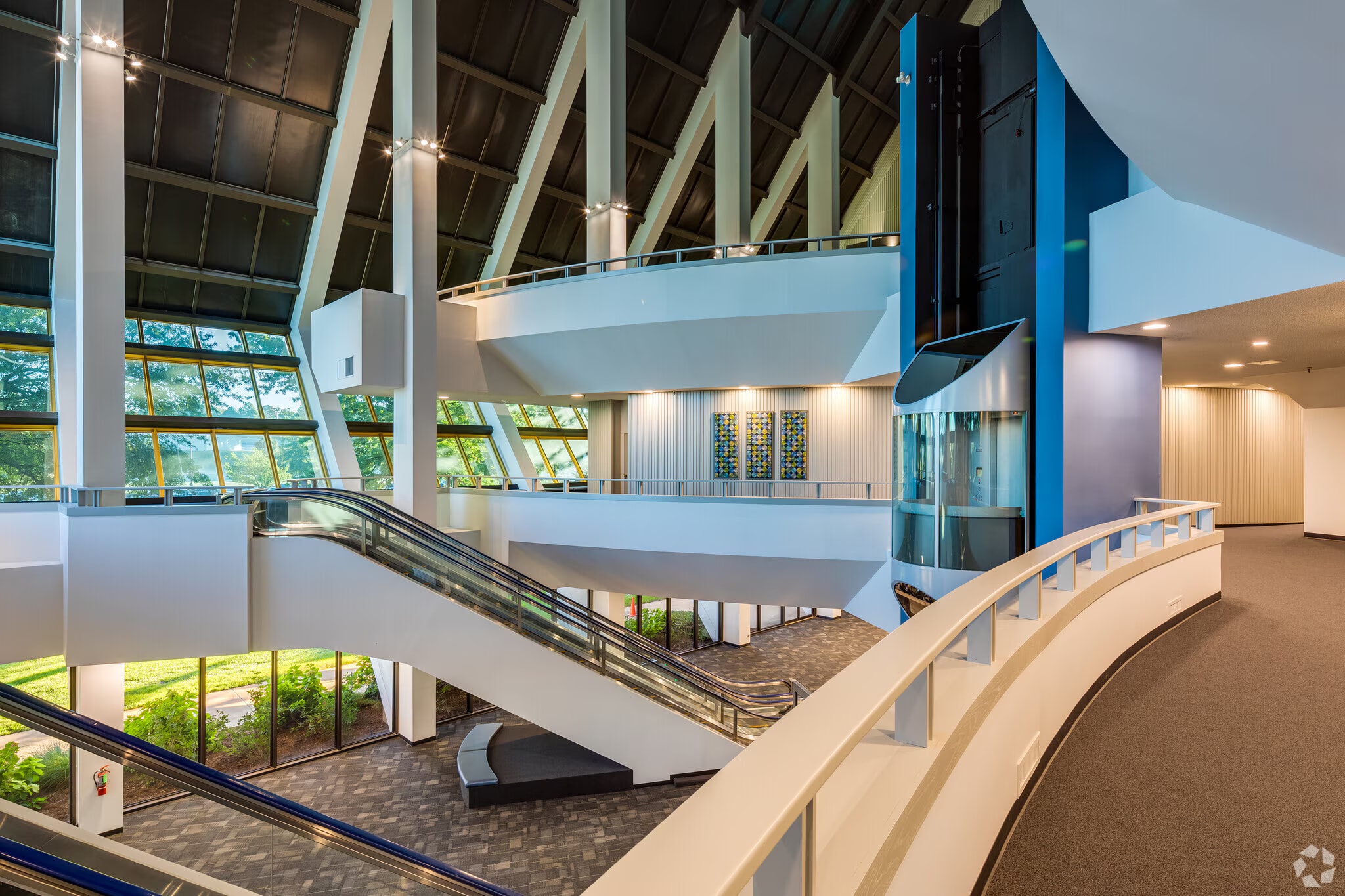 CityPlex Towers office space detail